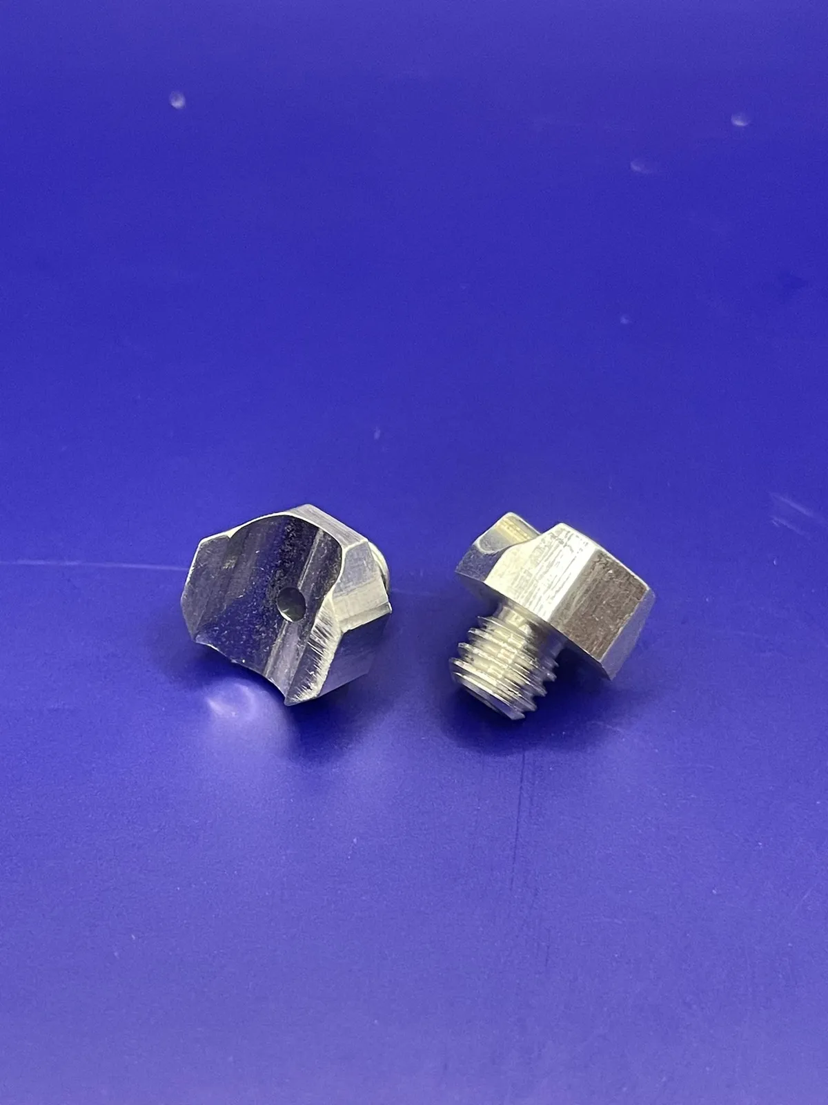 CNC-Drehteile Gewindeadapter aus Stahl, Strobel Industry